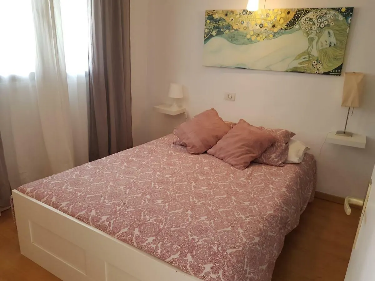 Apartamentos Las Vistas De Lanzarote Puerto del Carmen  Apartment Puerto del Carmen (Lanzarote)
