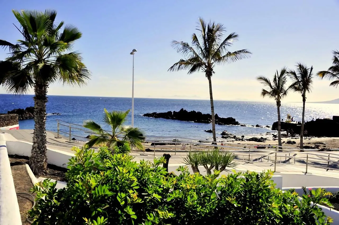 Apartamentos Las Vistas De Lanzarote Puerto del Carmen  Spain
